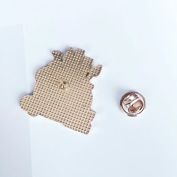 🎉 New Make Magic Witchy Pin - Picture 4 of 5